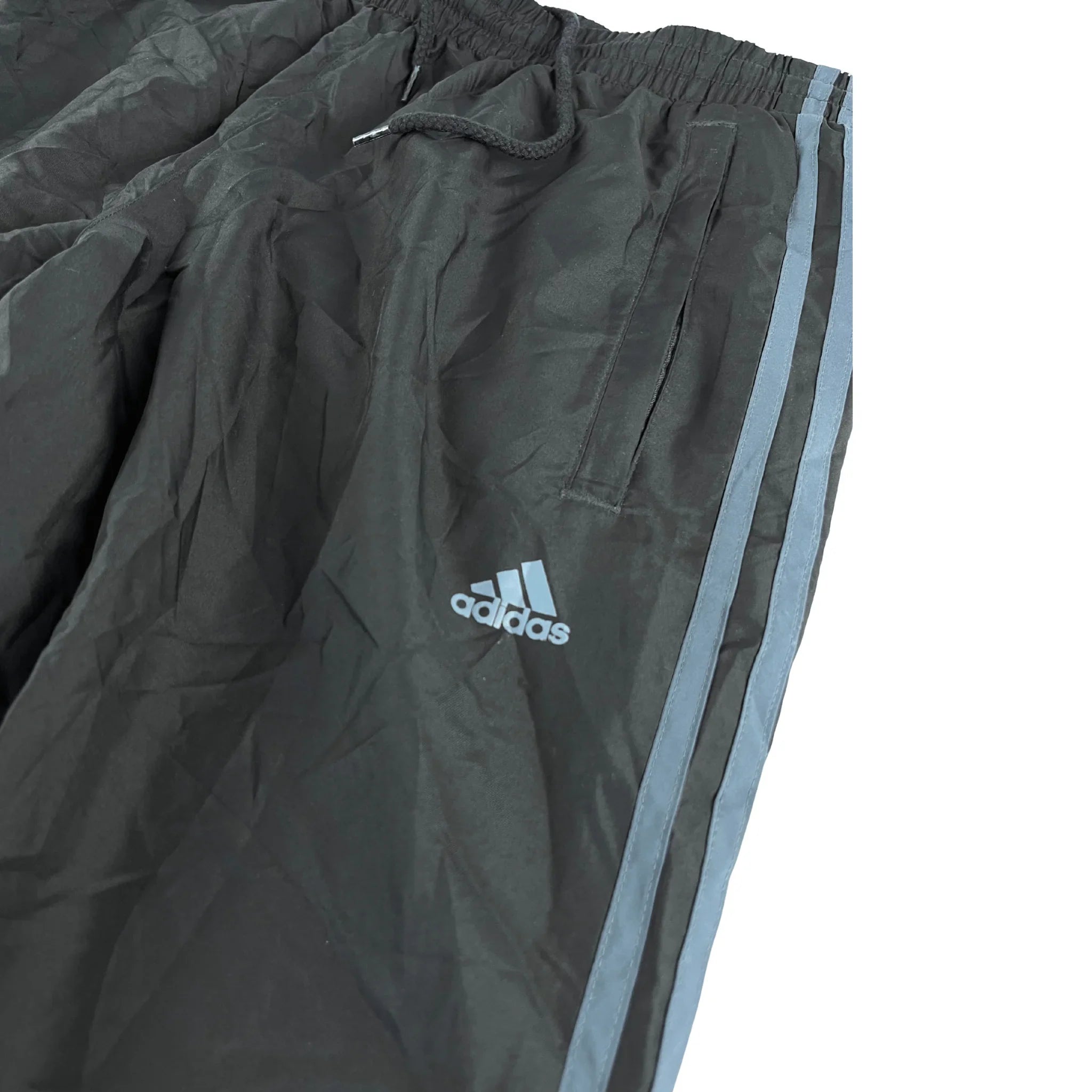 Kickvault Adidas Trackpants Vintage streifen in Schwarz mit elastischem Bund und blauen Streifen