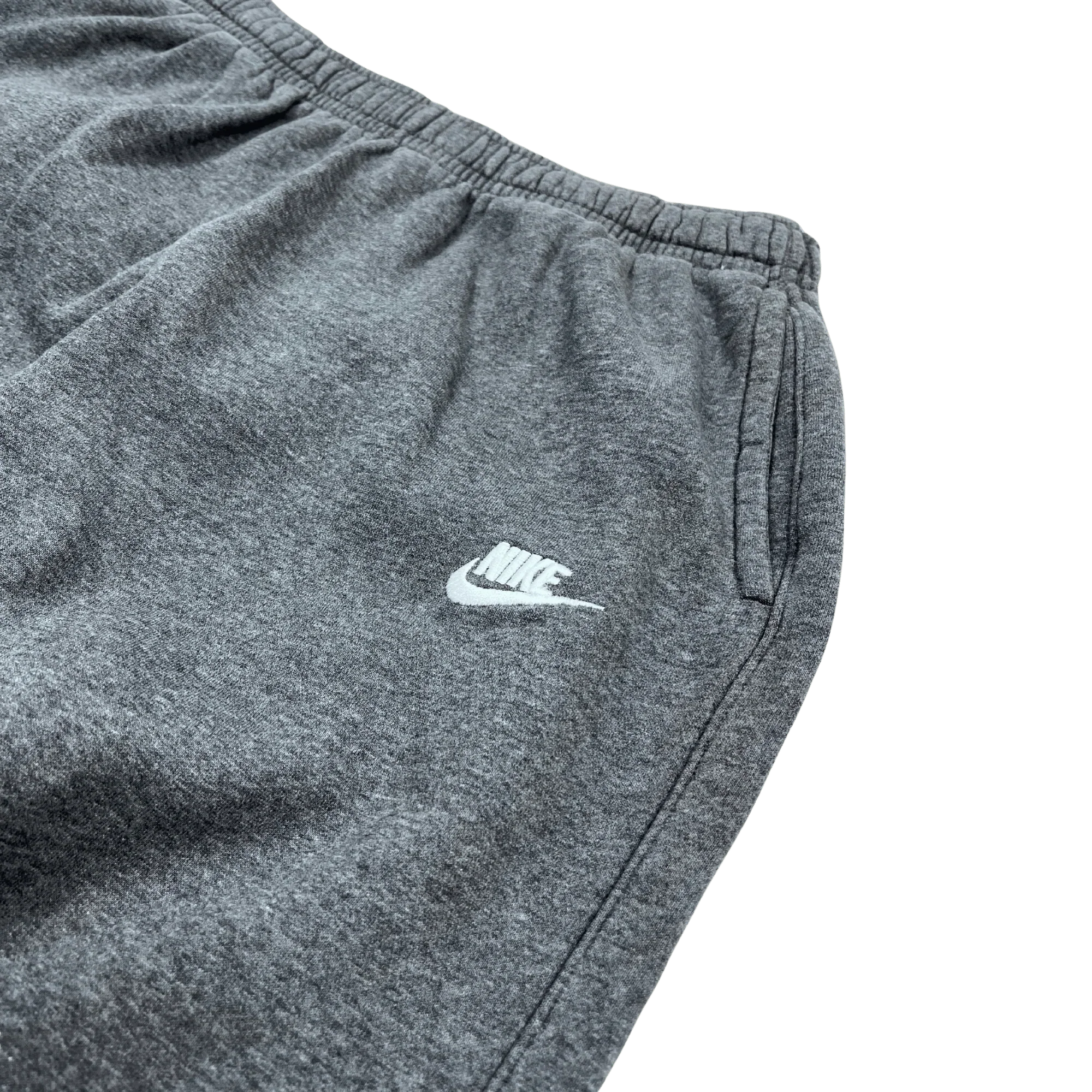 Nike Jogginghose grau von Kickvault mit elastischem Bund und seitlichen Taschen
