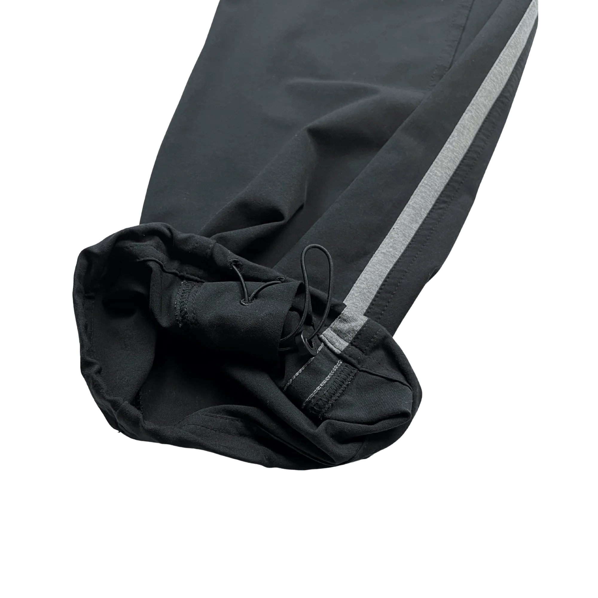 Nike Jogginghose schwarz Damen S von Kickvault mit grauem Streifen und verstellbarem Saum