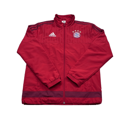 Bayern München Trainingsjacke vintage in Rot mit Adidas Logo und Vereinswappen von Kickvault