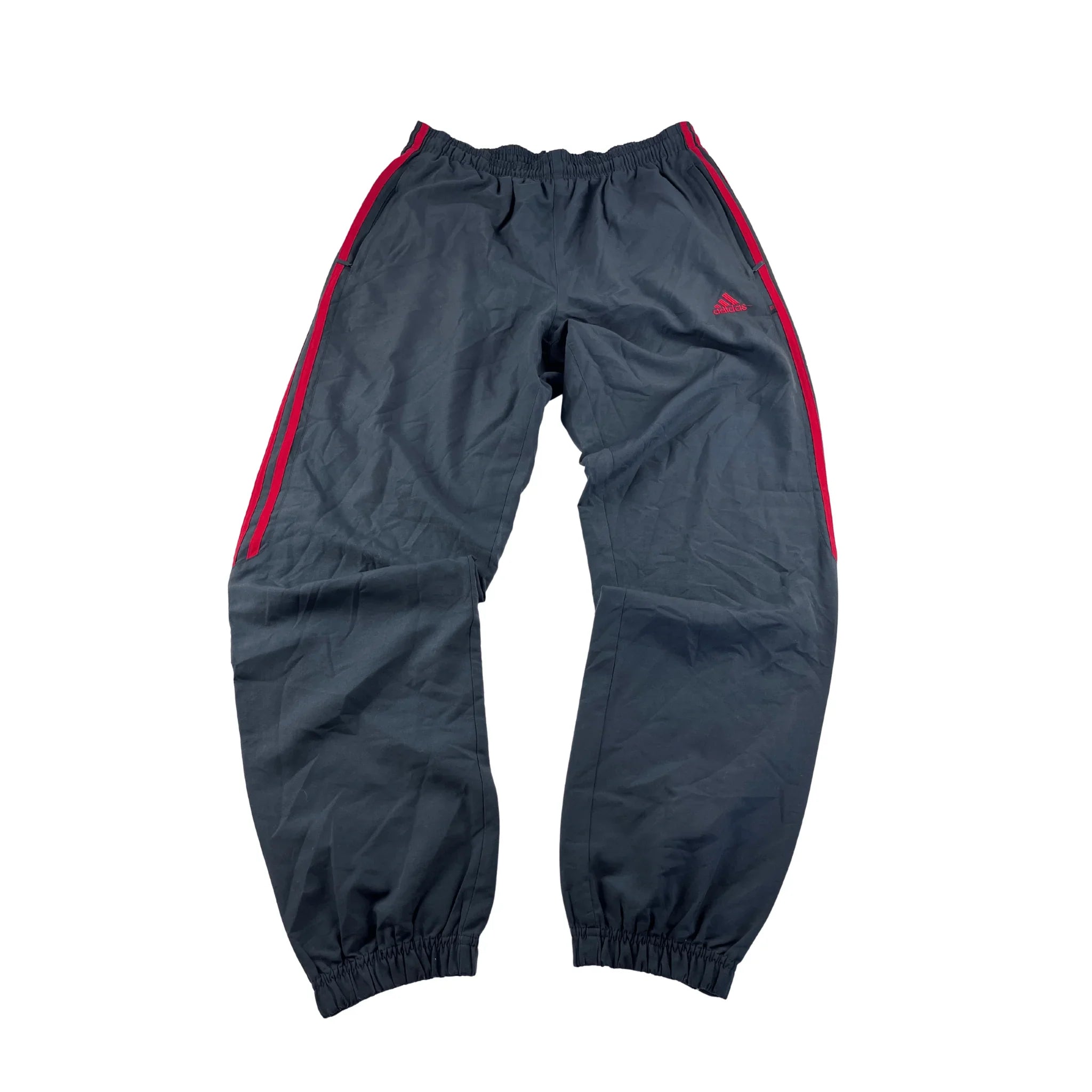 Nike Trackpants in schwarz mit roten Seitenstreifen adidas trackpants Rot Classic Fit Logo