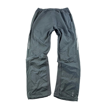 Adidas Trackpants Vintage Schwarz von Kickvault in schwarzem Trainingshosen-Design mit seitlichen Taschen