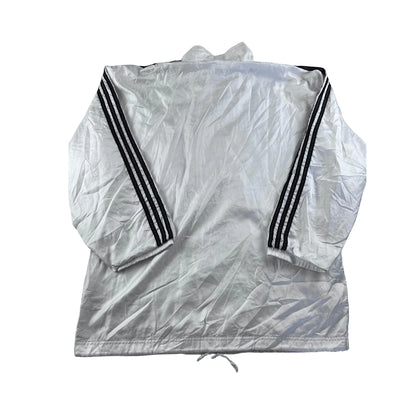 Weiße adidas Trainingsjacke Sommer Weiß mit schwarzem Streifenmuster auf den Ärmeln