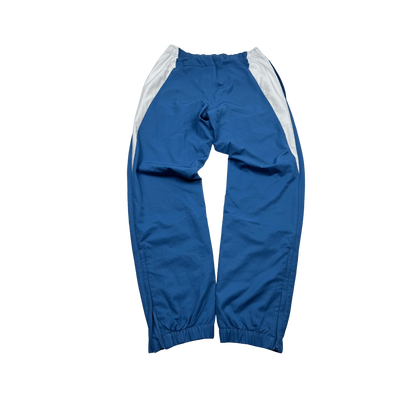 Lacoste Trackpants blau S von Kickvault mit elastischem Bund und weißen Seitenstreifen