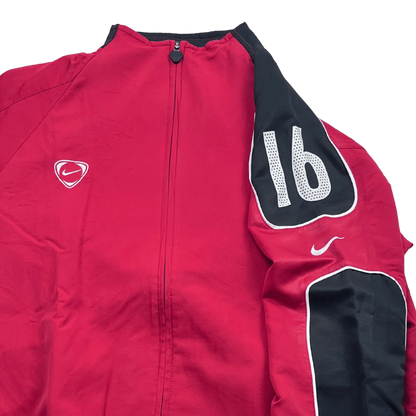 Rotes und schwarzes Nike Track Jacket 90er mit Reißverschluss und weißen Akzenten von Kickvault