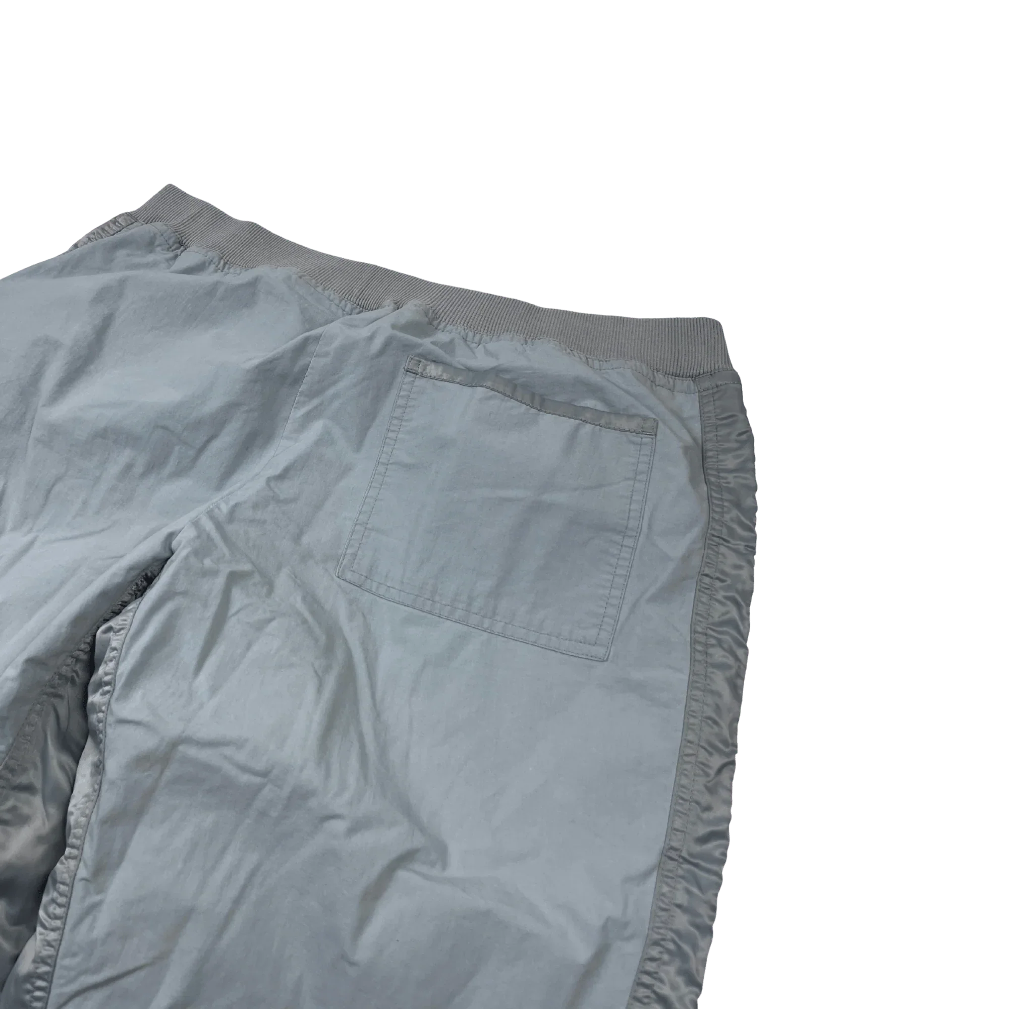 Nike Trackpants Vintage Firtst edition in grau mit elastischem Bund und Tasche hinten von Kickvault