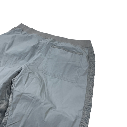 Nike Trackpants Vintage Firtst edition in grau mit elastischem Bund und Tasche hinten von Kickvault