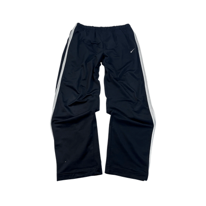 nike vintage jogginghose schwarz mit weißem streifen von Kickvault in lockerem Schnitt