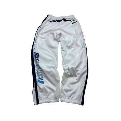 Vintage Nike Trackpants weiß von Kickvault mit elastischem Bund und seitlichem Logo-Print